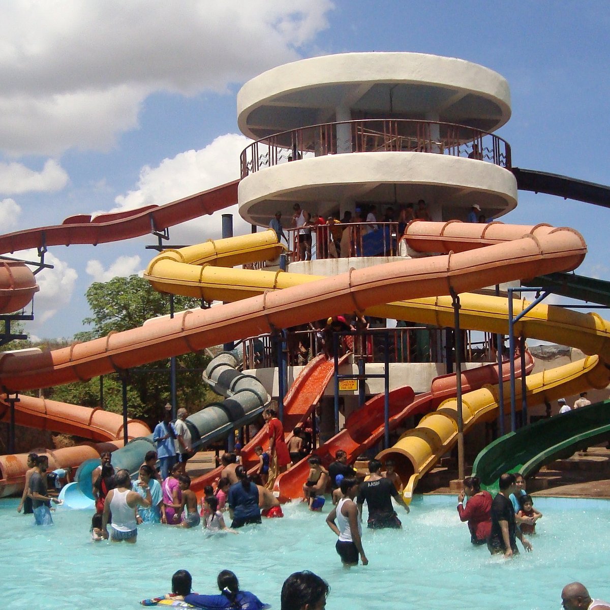 Sunset Mirage Resort